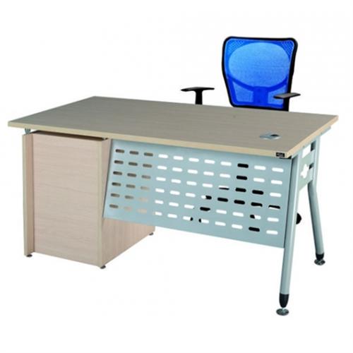 Bàn làm việc chân sắt mặt gỗ cao cấp có rẻ không?