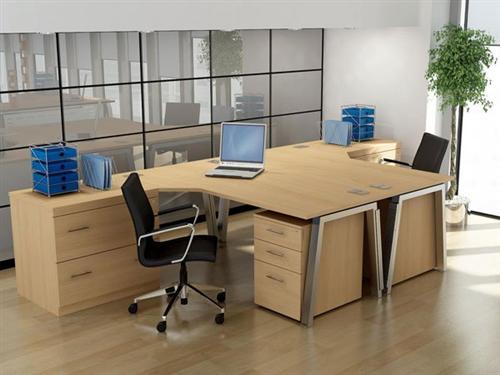 Bàn Hòa Phát chất lượng cao thích hợp cho văn phòng hiện đại